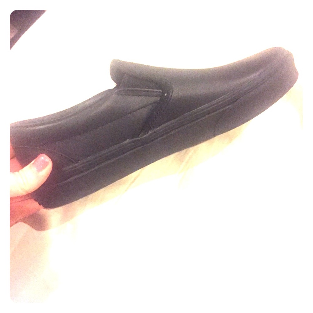 Vans Classic Slip-On (black leather) Womens US 7.5